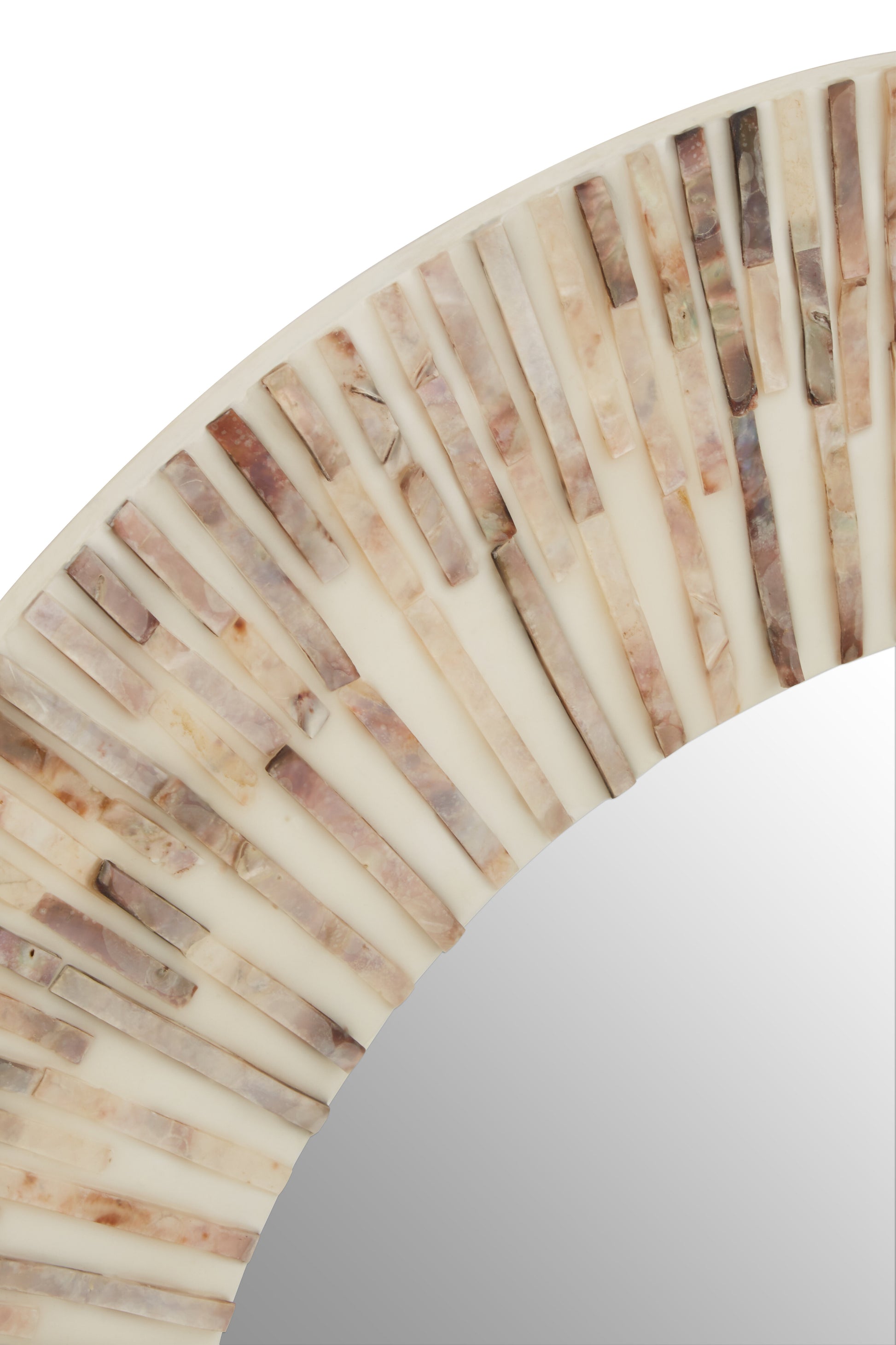 Ardela & Co Pallo Natural Shell Round Wall Mirror