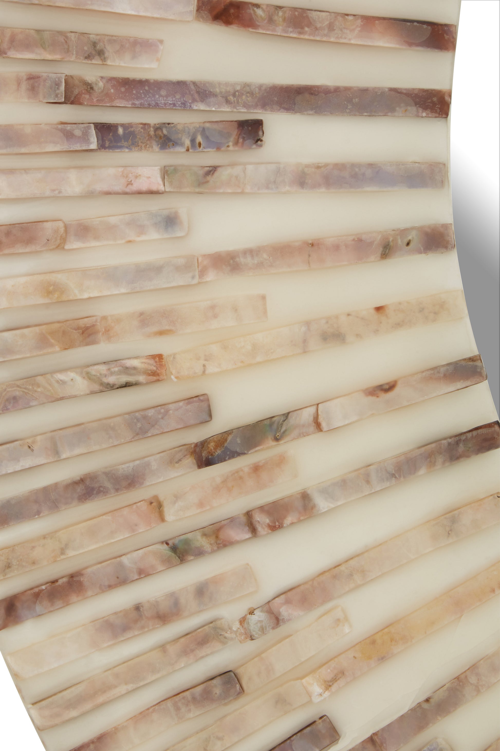 Ardela & Co Pallo Natural Shell Round Wall Mirror