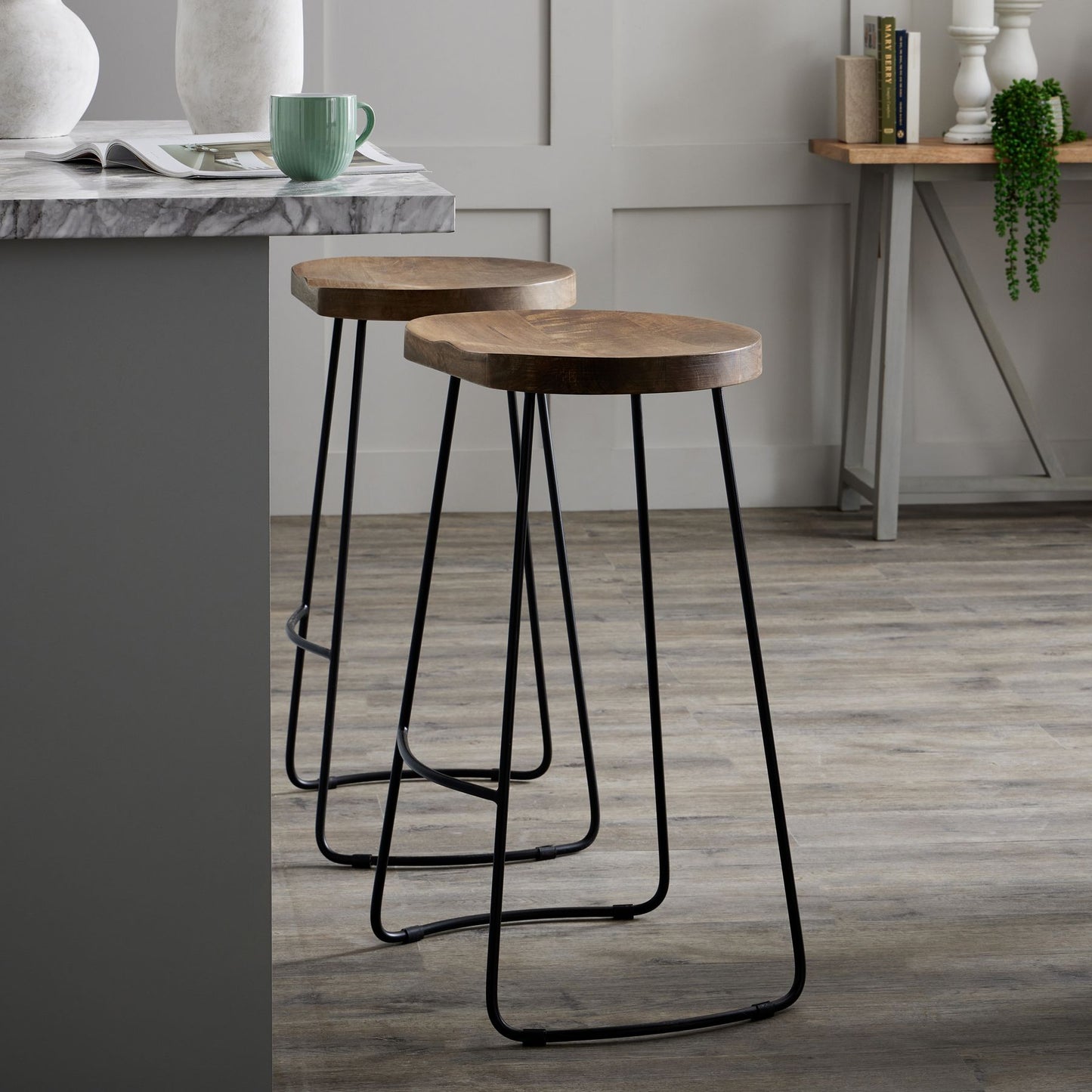 Hill Interior Franklin Hardwood Shaped Barstool