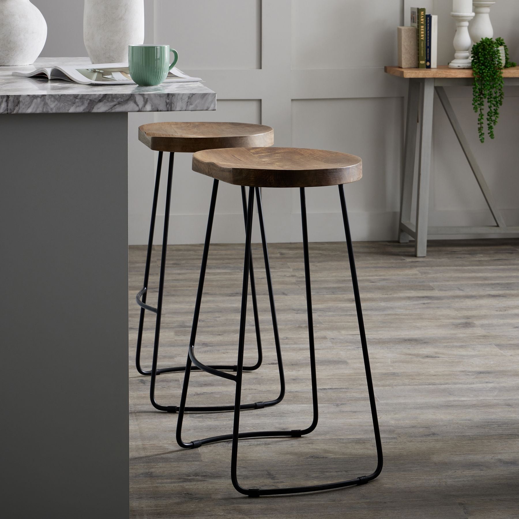 Hill Interior Franklin Hardwood Shaped Barstool