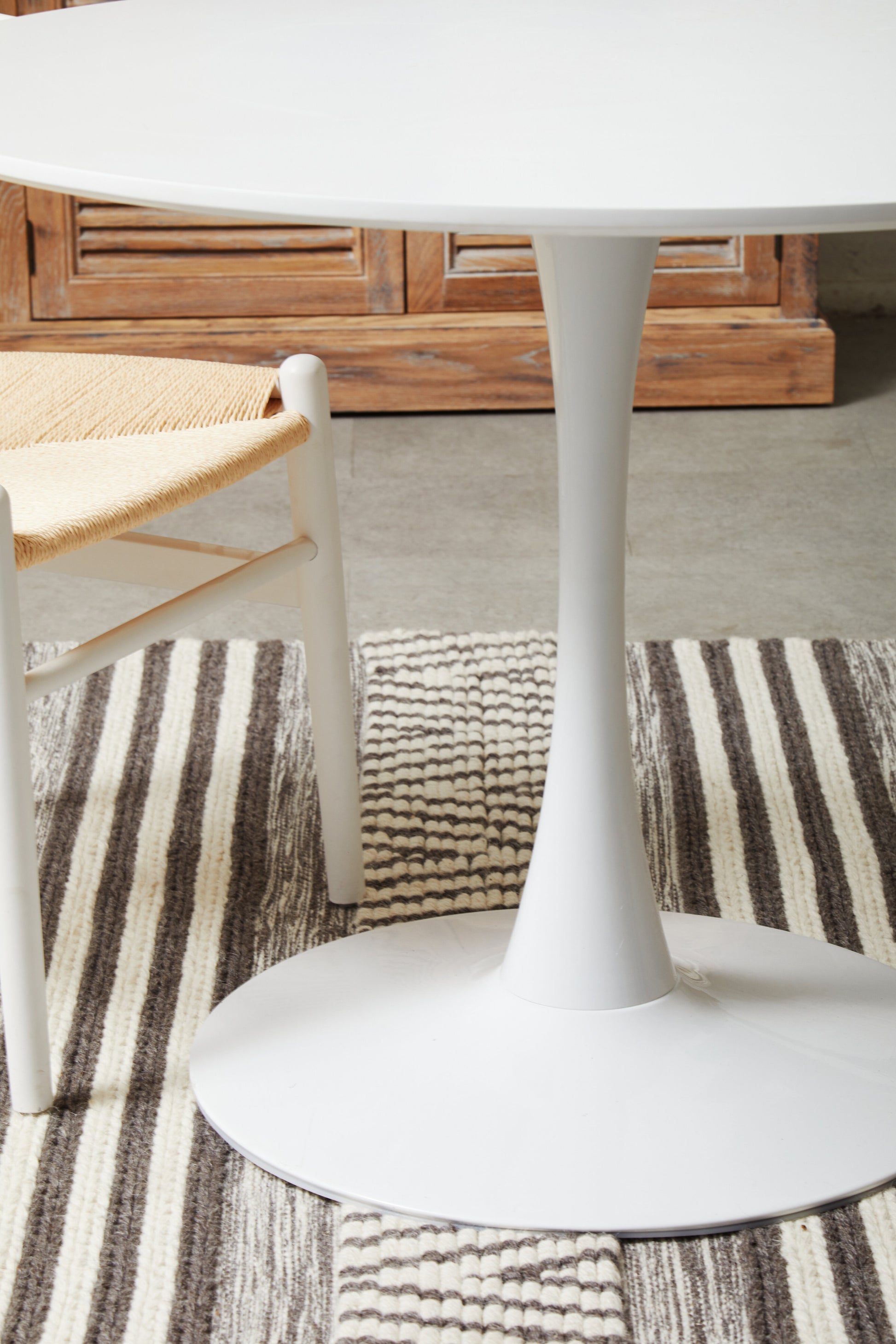 Ardela & Co Leora Large White Round Dining Table