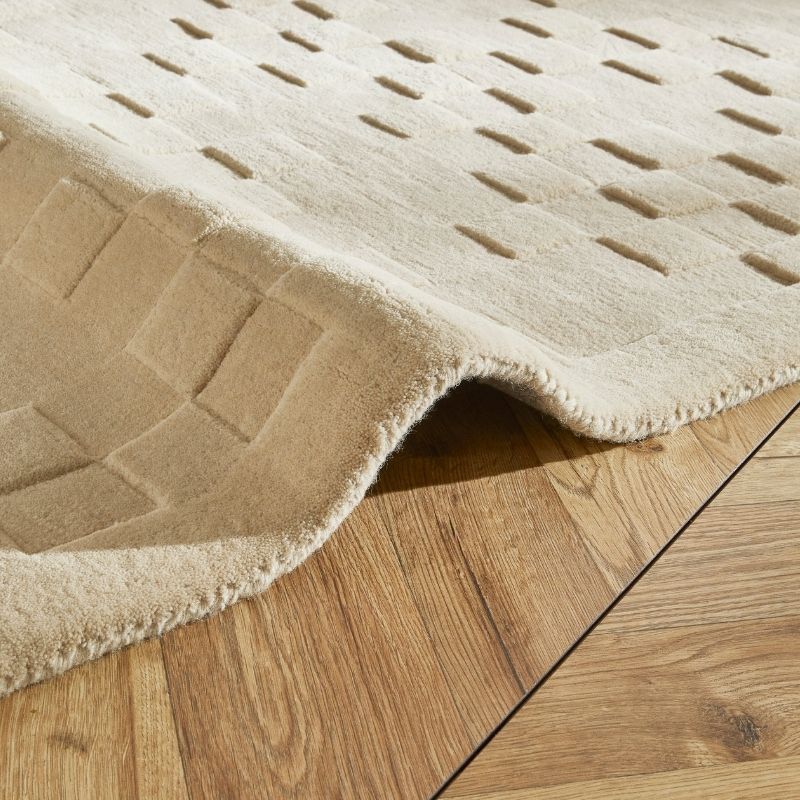 Concept Looms Priory Hand Carved Checkerboard Beige Wool Rug